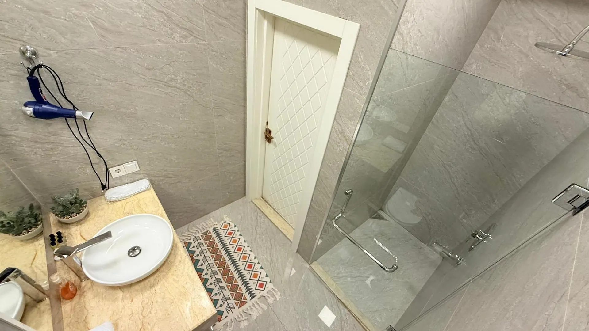 It Is Cozy Here Park Azure 463 Baku Azerbaijan